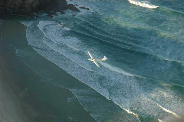 Grob_Motorglider_at_Cape_Byron.jpg