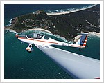 Dimona_Motor_Glider_over_Byron_Bay_Lighthouse.jpg