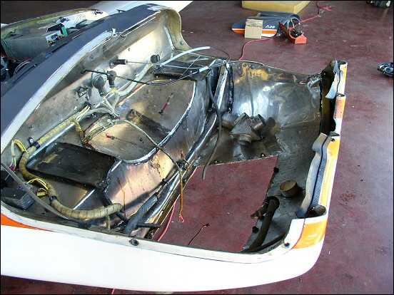 Dimona_H36_Engine_Bay_empty.jpg
