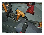 Dimona_II_Cockpit_-_Wood_Trim.jpg