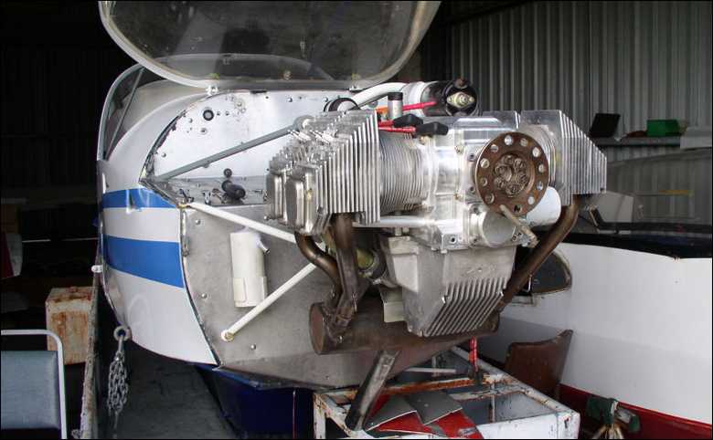 MotorFalke_Jabiru_Engine_front_view.jpg